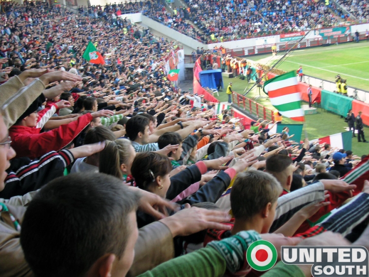 Filename=LOKO_spartak_06_(4).jpg
Filesize=277KiB
Dimensions=900x675
Date added=Feb 06, 2009 LOKO_spartak_06_(4).jpg