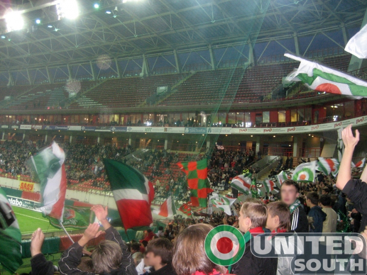 Filename=loko-mitydland.JPG
Filesize=334KiB
Dimensions=900x675
Date added=Feb 21, 2009 loko-mitydland.JPG