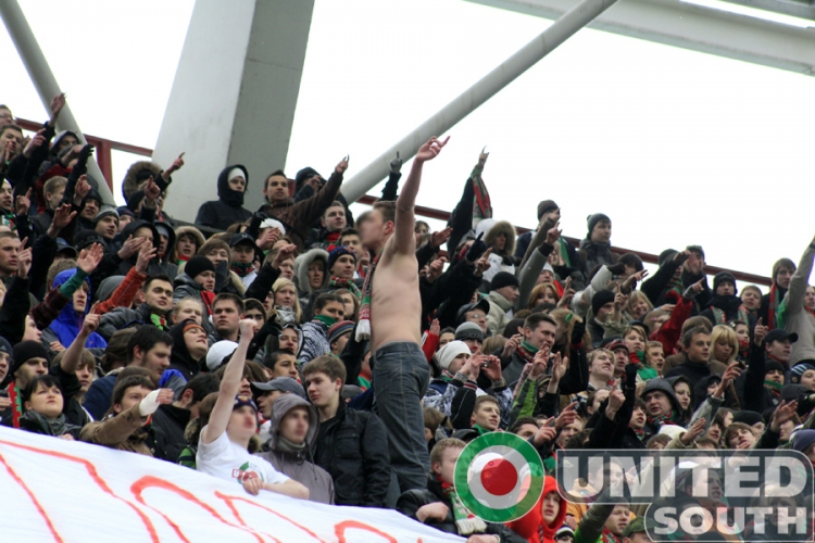 Filename=11.JPG
Filesize=496KiB
Dimensions=900x600
Date added=Apr 19, 2009 11.JPG