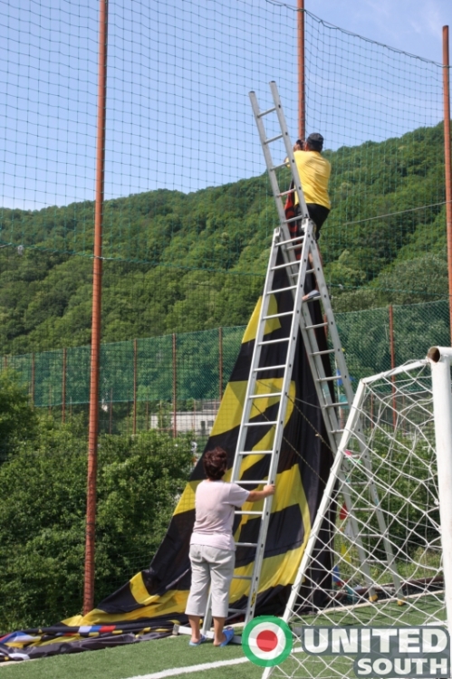 Filename=zabey_gol,_fanat09_(5).JPG
Filesize=458KiB
Dimensions=533x800
Date added=Jul 06, 2009 zabey_gol,_fanat09_(5).JPG