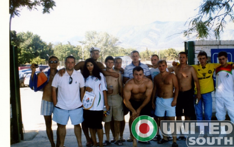 Filename=zabey_gol_fanat_07_(12).jpg
Filesize=169KiB
Dimensions=900x568
Date added=Jan 29, 2009 zabey_gol_fanat_07_(12).jpg