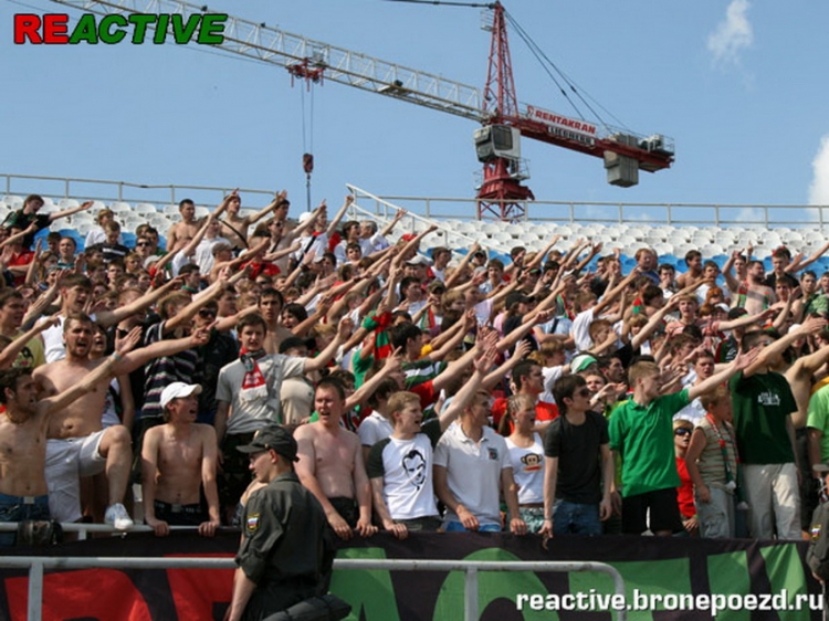 dinamo-loko_28329~2.jpg