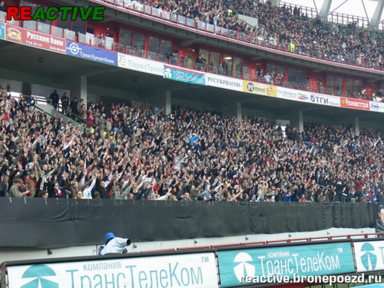 loko-spartak_kubok_281029~0.jpg