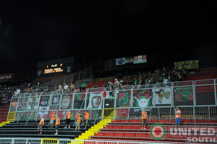 Filename=DSC_0220.jpg
Filesize=366KiB
Dimensions=800x531
Date added=Aug 27, 2011 DSC_0220.jpg