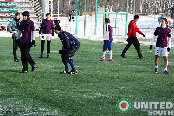 Red-green_squad_-_El_Loko_5.jpg