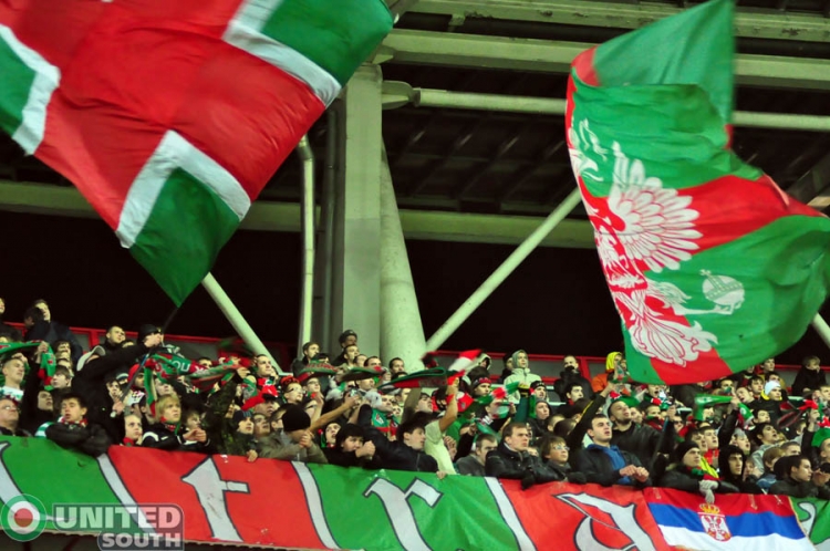 lokomotiv-aek2011_(15).jpg