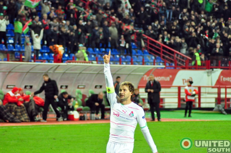 lokomotiv-aek2011_(24).jpg