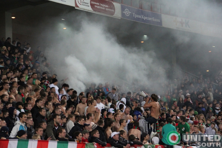 Filename=lokomotiv-anderlecht2011_(9).JPG
Filesize=184KiB
Dimensions=800x533
Date added=Sep 30, 2011 lokomotiv-anderlecht2011_(9).JPG