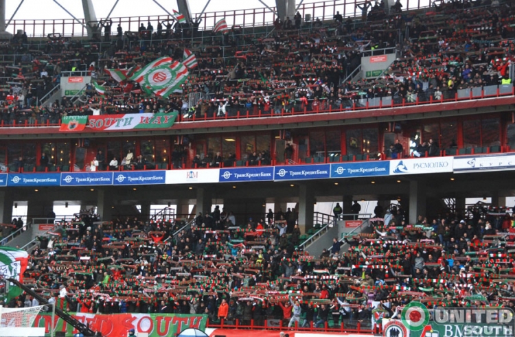Filename=lokomotiv-anzhi11-12_(3).JPG
Filesize=243KiB
Dimensions=900x590
Date added=Mar 18, 2012 lokomotiv-anzhi11-12_(3).JPG