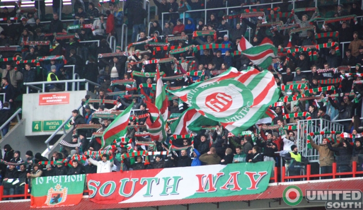 Filename=lokomotiv-anzhi11-12_(4).JPG
Filesize=196KiB
Dimensions=900x521
Date added=Mar 18, 2012 lokomotiv-anzhi11-12_(4).JPG