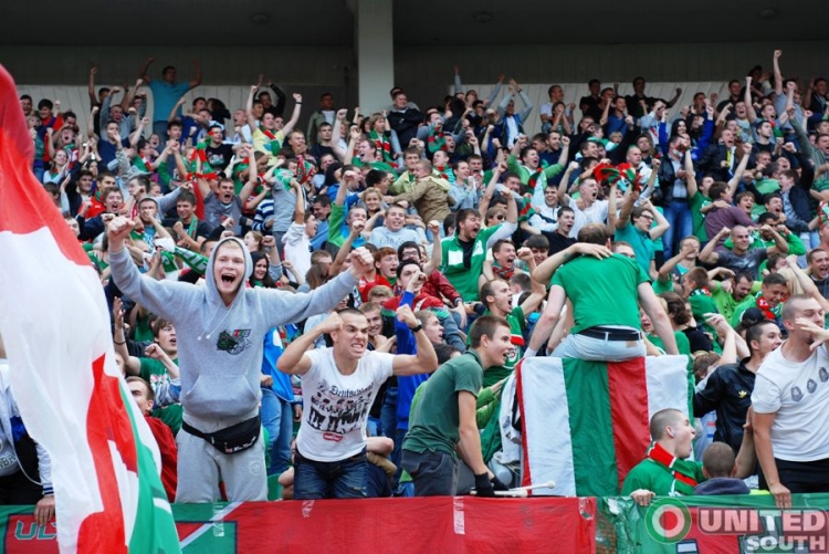 Filename=lokomotiv-dinamo12-13_(29).JPG
Filesize=136KiB
Dimensions=900x602
Date added=Aug 25, 2012 lokomotiv-dinamo12-13_(29).JPG