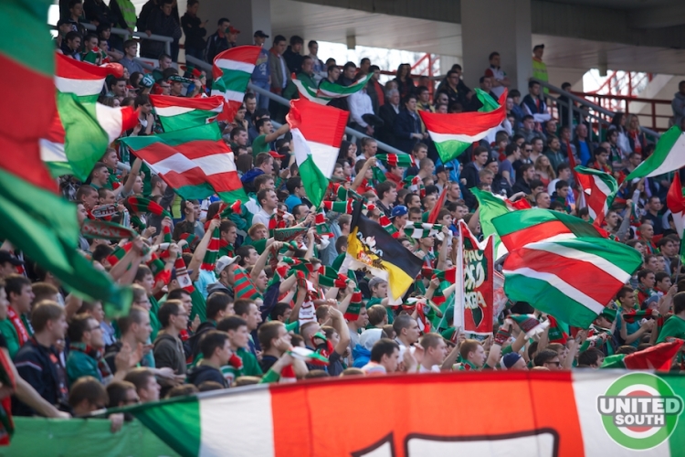 Filename=lokomotiv-terek13-14_(17).jpg
Filesize=434KiB
Dimensions=900x600
Date added=Apr 19, 2014 lokomotiv-terek13-14_(17).jpg