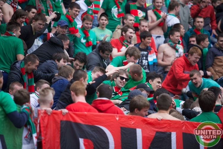 Filename=lokomotiv-zenit13-14_(62).jpg
Filesize=104KiB
Dimensions=900x600
Date added=May 04, 2014 lokomotiv-zenit13-14_(62).jpg