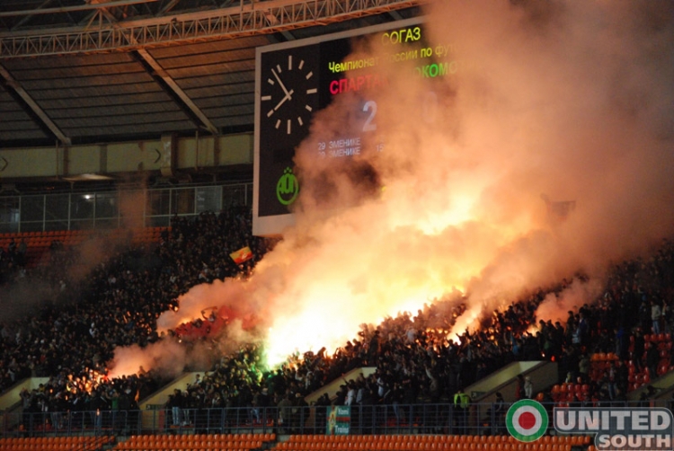 spartak-lokomotiv2011_(3).JPG