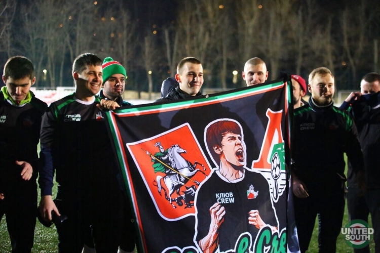Filename=FinalChampFan-7.jpg
Filesize=251KiB
Dimensions=1200x801
Date added=Mar 27, 2018 FinalChampFan-7.jpg