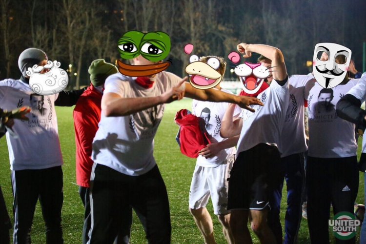 Filename=FinalChampFan-9.jpg
Filesize=251KiB
Dimensions=1200x800
Date added=Mar 27, 2018 FinalChampFan-9.jpg