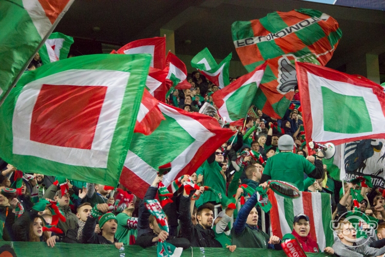 Filename=Lokomotiv-Porto_18-19_282029.jpg
Filesize=435KiB
Dimensions=1200x800
Date added=Nov 19, 2018 Lokomotiv-Porto_18-19_282029.jpg