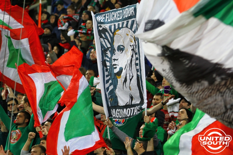 Filename=Lokomotiv-Porto_18-19_283329.jpg
Filesize=901KiB
Dimensions=1200x800
Date added=Nov 19, 2018 Lokomotiv-Porto_18-19_283329.jpg