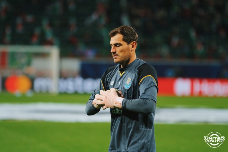 Filename=Lokomotiv-Porto_18-19_28429.jpg
Filesize=150KiB
Dimensions=1200x800
Date added=Nov 19, 2018 Lokomotiv-Porto_18-19_28429.jpg