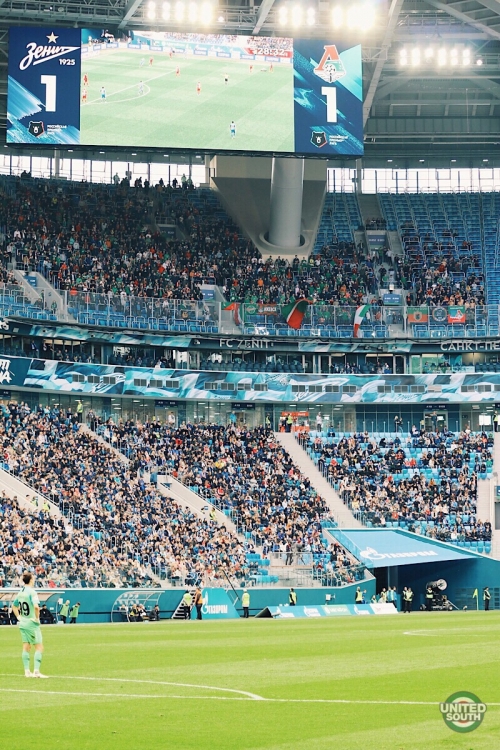Zenit_-_Lokomotiv_18-19_(1).JPG